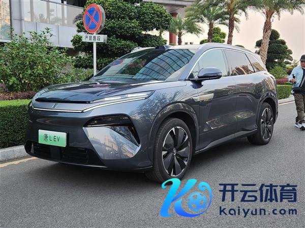 比亚迪唐L上市22.98万元起 电动化深度整合新旗舰